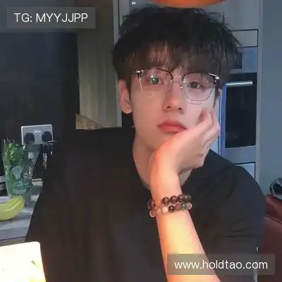 尹闻总